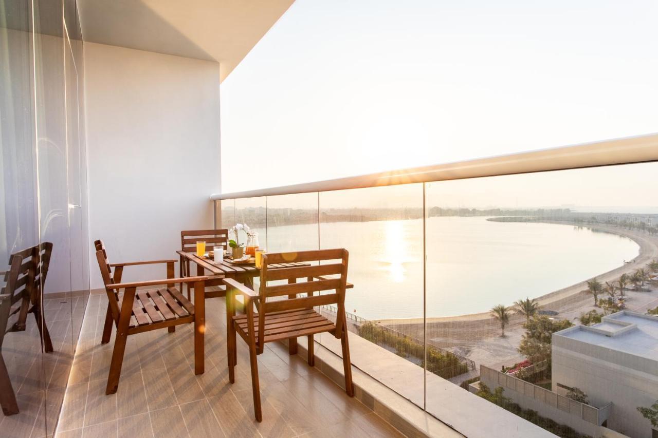 Live In The Middle Of Lagoons And Sea Рас-ель-Хайма Екстер'єр фото