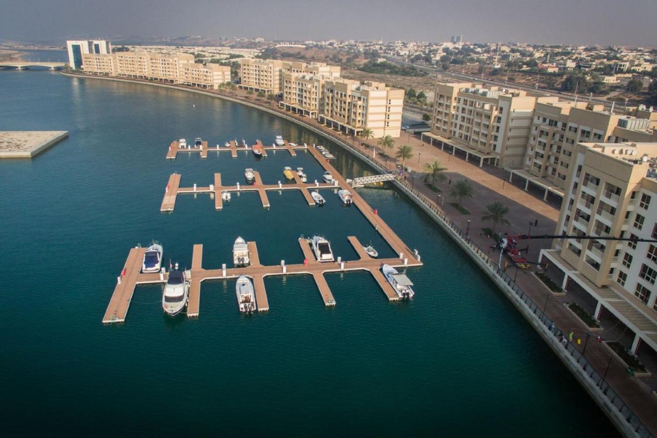 Live In The Middle Of Lagoons And Sea Рас-ель-Хайма Екстер'єр фото